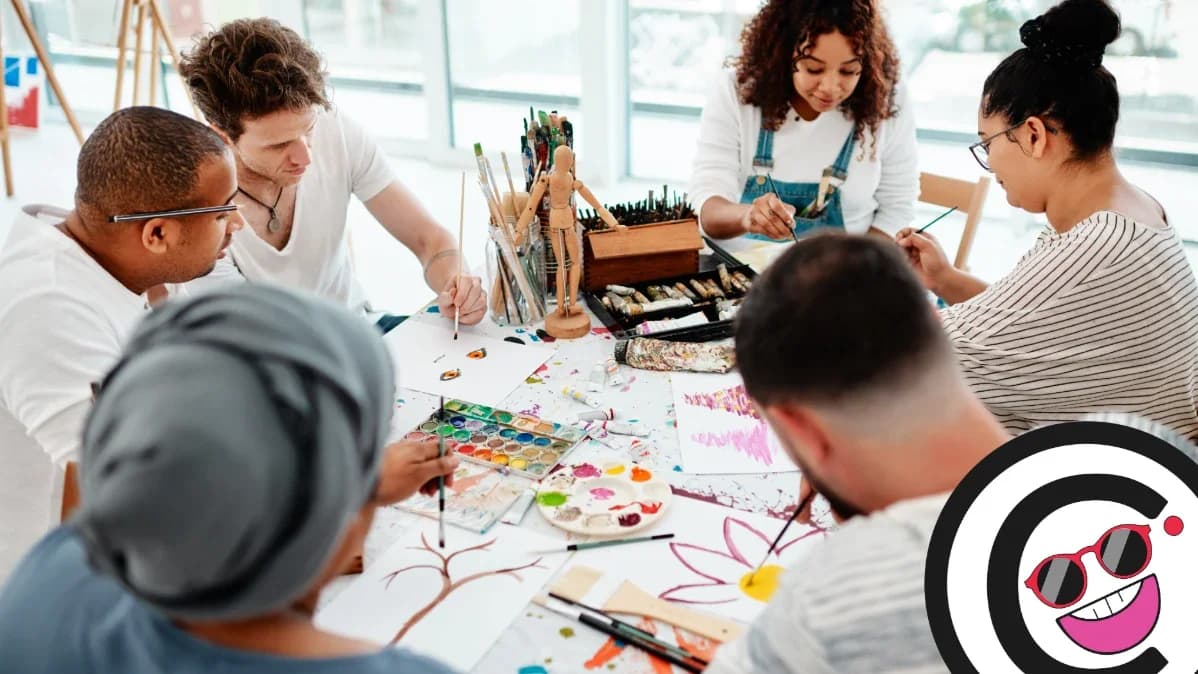 Grupo de personas en un taller de pintura guiado