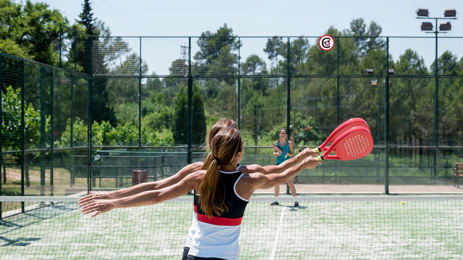 Cancha de pádel para grupos