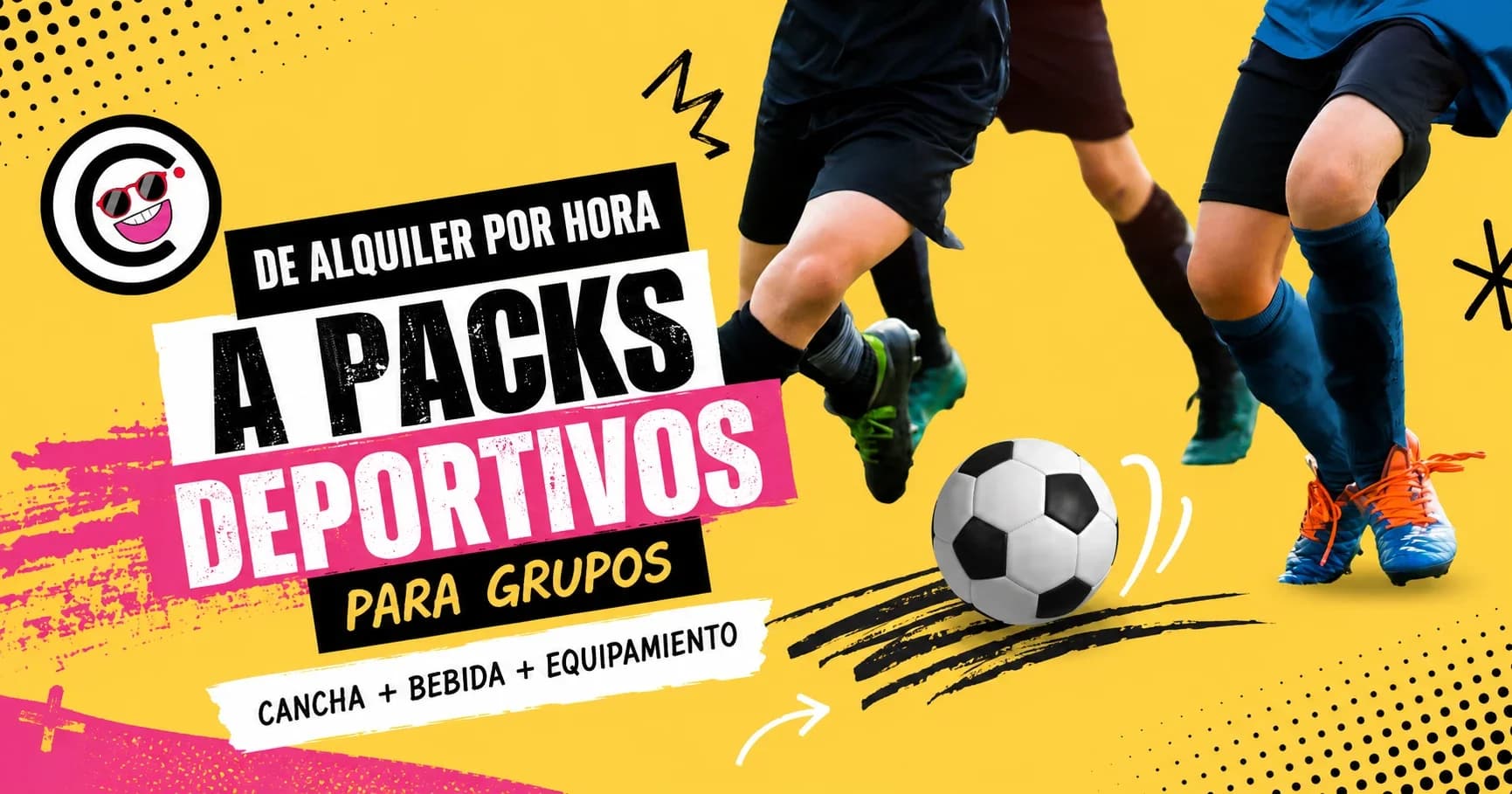 Grupo de amigos jugando pádel en una cancha, celebrando un pack deportivo